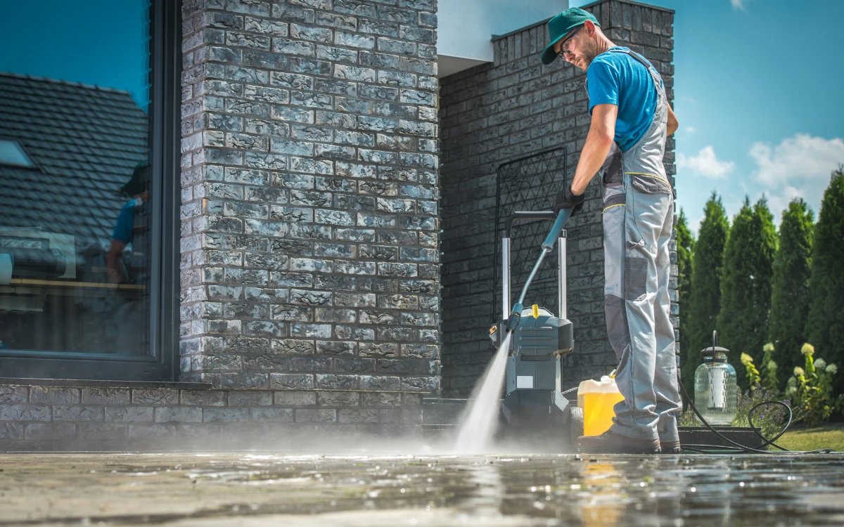 Pressure Washer Cleaning